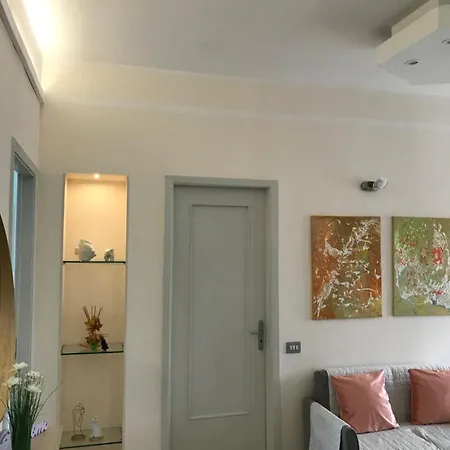 Casa Fontana Lägenhet Asti